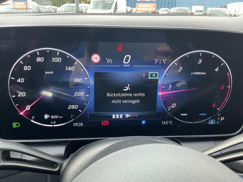 Mercedes-Benz GLC-Klasse GLC 220 d Mild-Hybrid 4Matic AMG Line 2022 – снимка 19