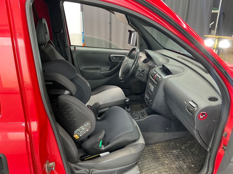 Opel Combo 1.3 CDTI Kasten Business 111 Jahre 2010 – снимка 3