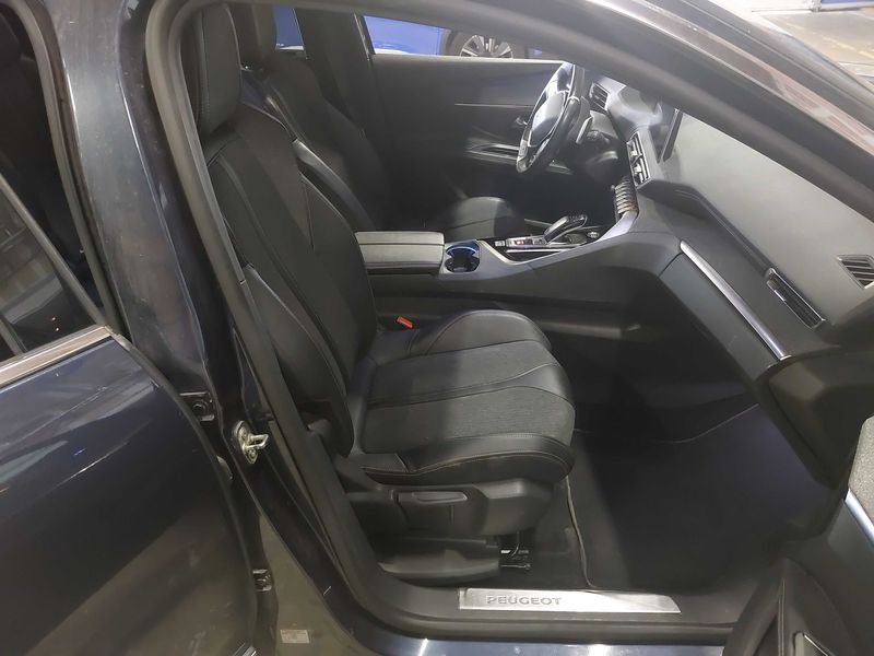 Peugeot 5008 1.5 Blue-HDi GT Line 2019 – снимка 10
