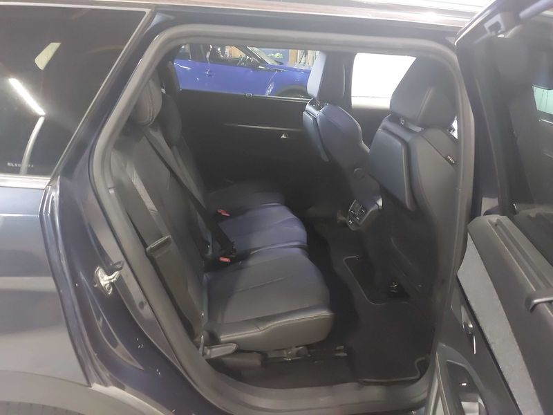 Peugeot 5008 1.5 Blue-HDi GT Line 2019 – снимка 14