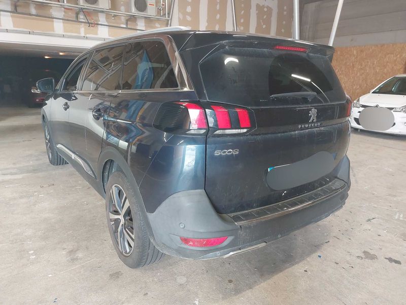 Peugeot 5008 1.5 Blue-HDi GT Line 2019 – снимка 3