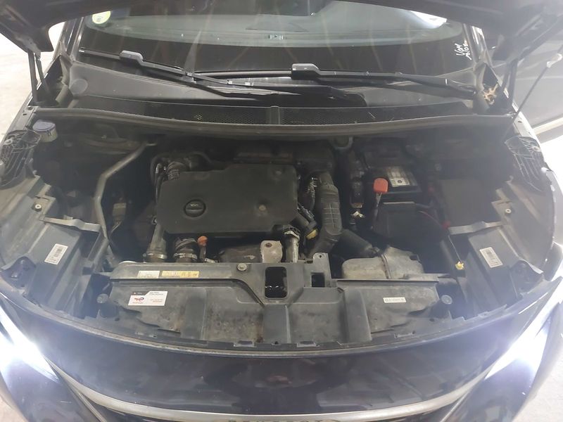 Peugeot 5008 1.5 Blue-HDi GT Line 2019 – снимка 8