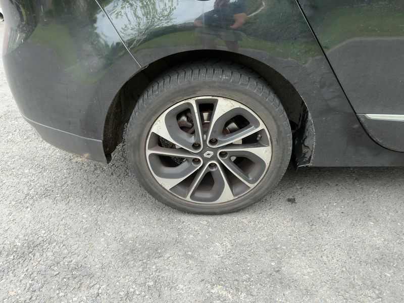 Renault Grand Scenic 1.6 dCi BOSE Edition 2014 – снимка 9