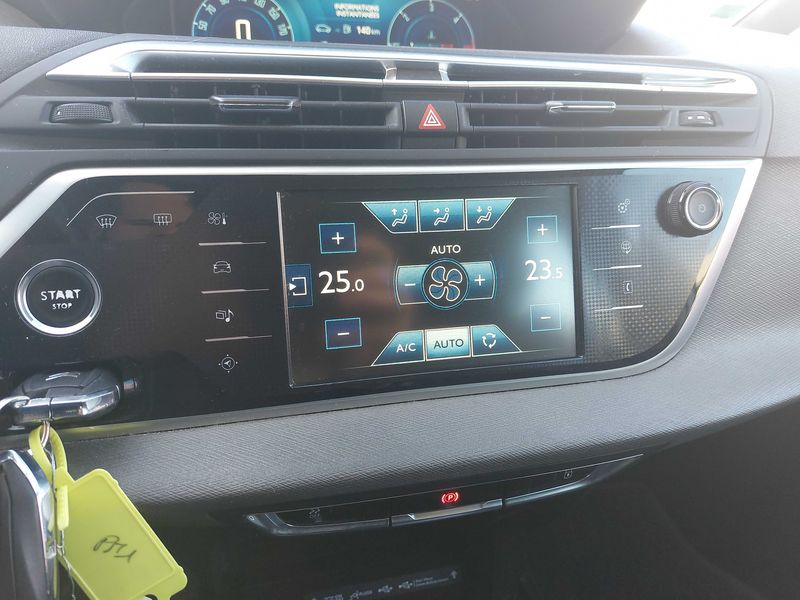 Citroen C4 Picasso 1.6 e-HDi Intensive 2013 – снимка 29