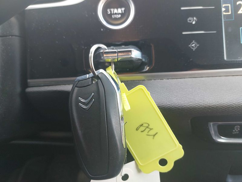 Citroen C4 Picasso 1.6 e-HDi Intensive 2013 – снимка 30