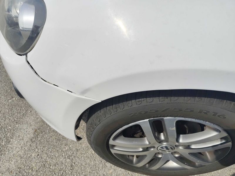 Volkswagen Golf VI 1.6 TDI Advance BlueMotion Tech 2011 – снимка на щета