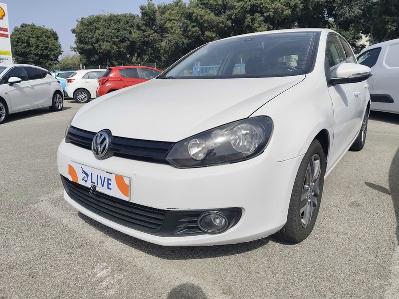 Volkswagen Golf VI 1.6 TDI Advance BlueMotion Tech 2011 – снимка на щета