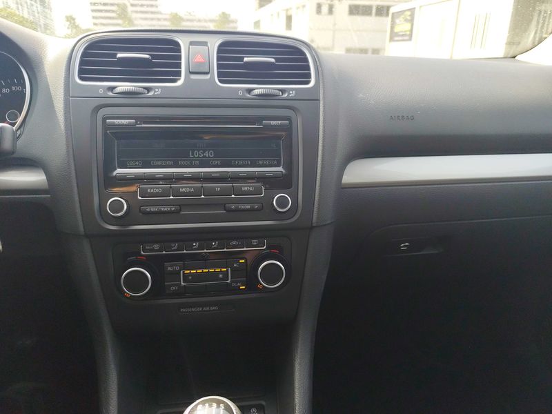 Volkswagen Golf VI 1.6 TDI Advance BlueMotion Tech 2011 – снимка на щета