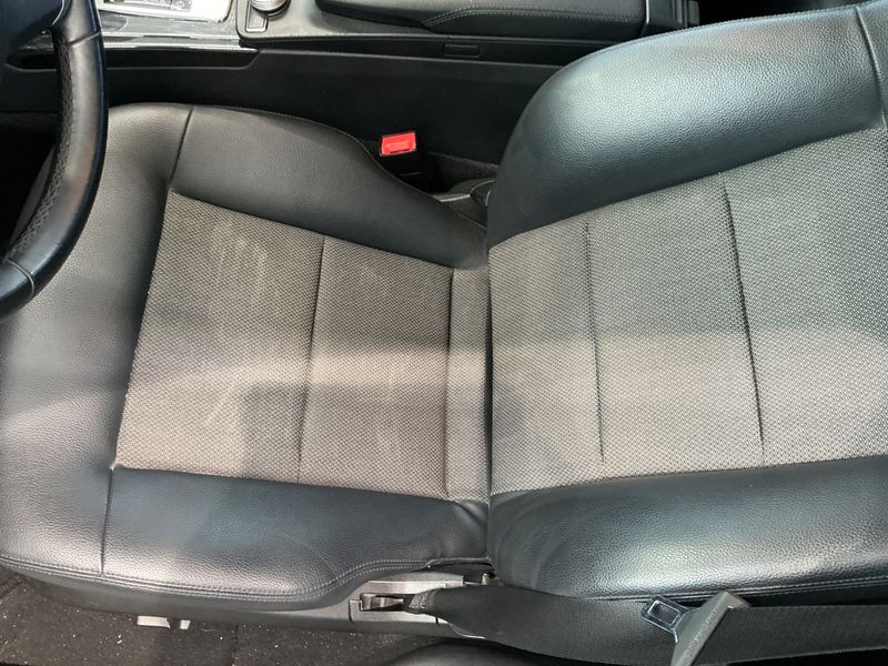 Mercedes-Benz E-Klasse E 200 CGI BlueEfficiency Avantgarde 2009 – снимка 22