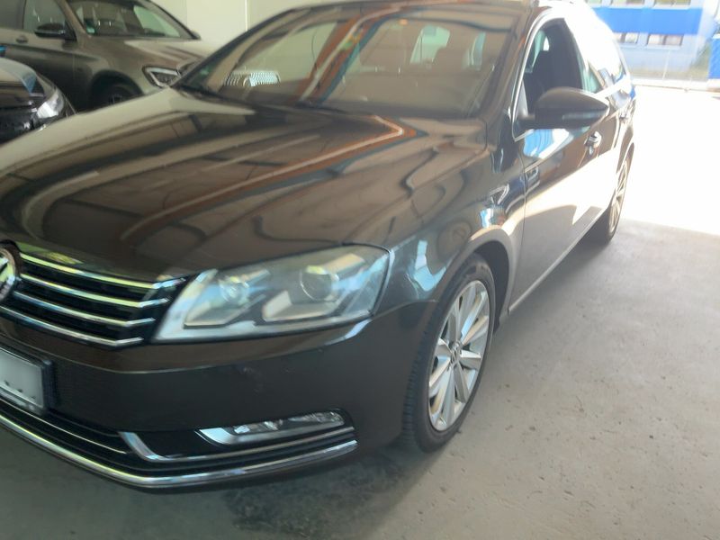 Volkswagen Passat 2.0 TDI Highline BlueMotion Tech 2013 – снимка 2