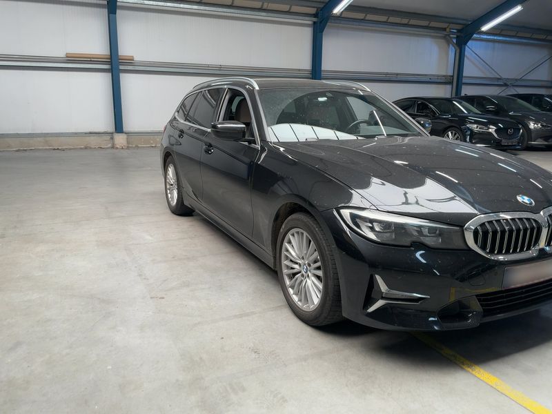 BMW 3er 330e Luxury Line 2021 – снимка 12