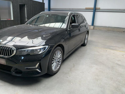 BMW 3er 330e Luxury Line 2021 – снимка 2