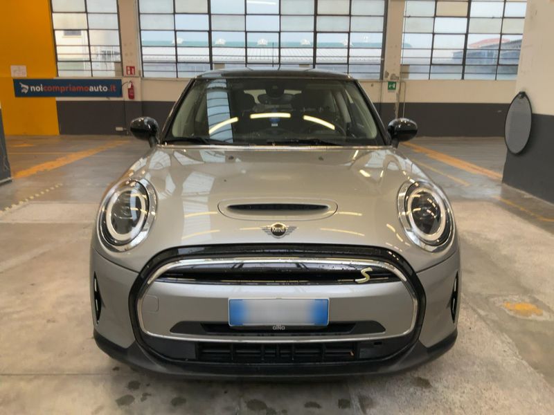 MINI Cooper SE Essential Trim 2023 – снимка 14