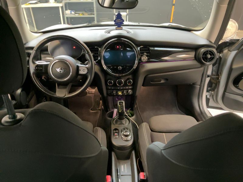 MINI Cooper SE Essential Trim 2023 – снимка 17