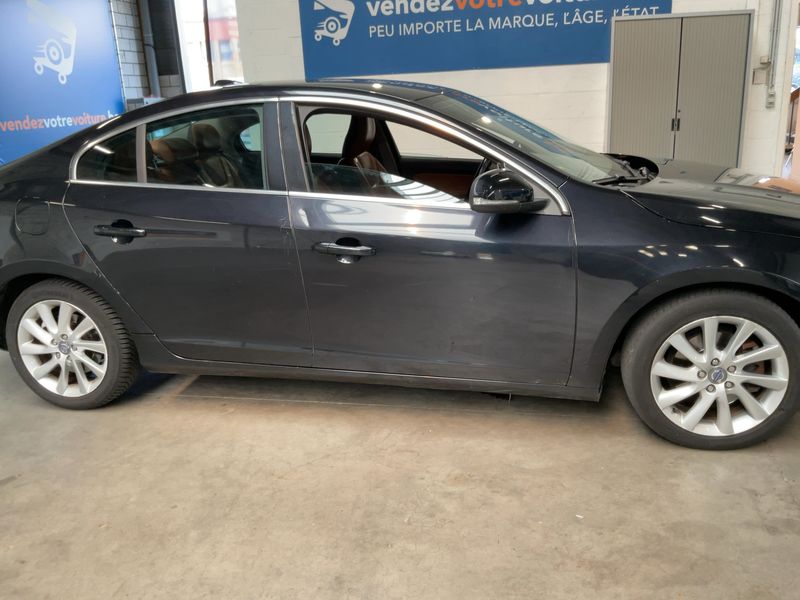 Volvo S60 2.0 D4 Momentum 2011 – снимка 10