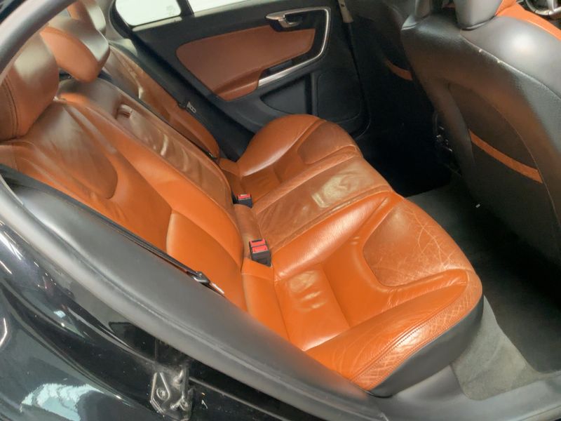 Volvo S60 2.0 D4 Momentum 2011 – снимка 19