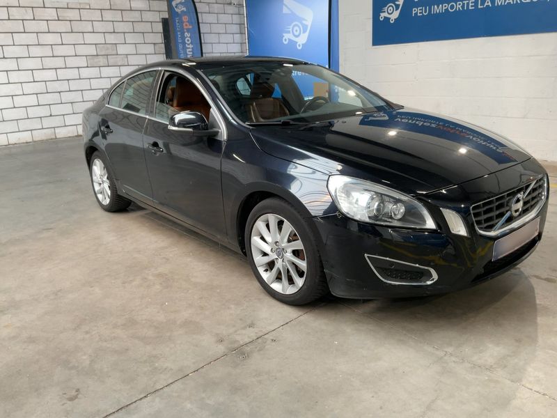 Volvo S60 2.0 D4 Momentum 2011 – снимка 12