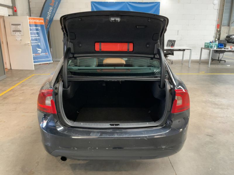 Volvo S60 2.0 D4 Momentum 2011 – снимка 15