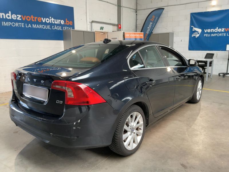 Volvo S60 2.0 D4 Momentum 2011 – снимка 8