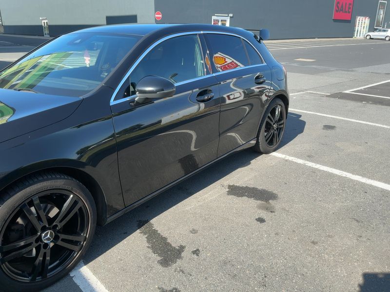 Mercedes-Benz A-Klasse A 180 d 2019 – снимка 2