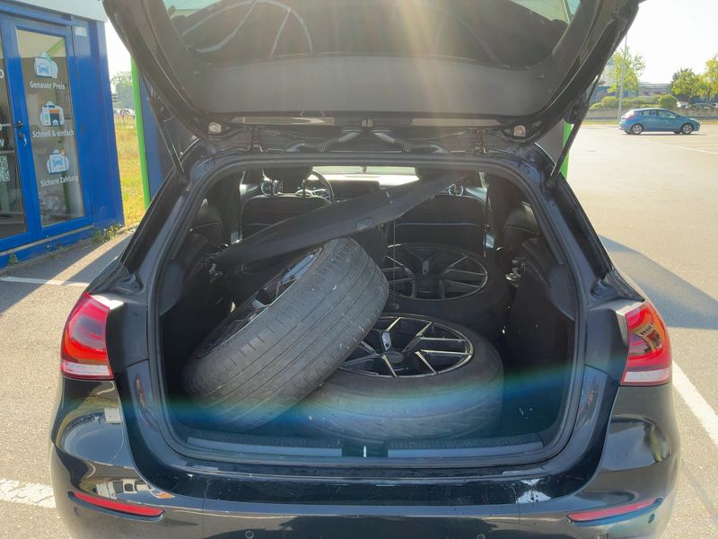 Mercedes-Benz A-Klasse A 180 d 2019 – снимка 16