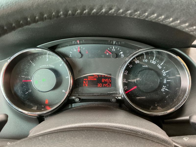 Peugeot 3008 1.6 e-HDi Business Pack 2012 – снимка 4