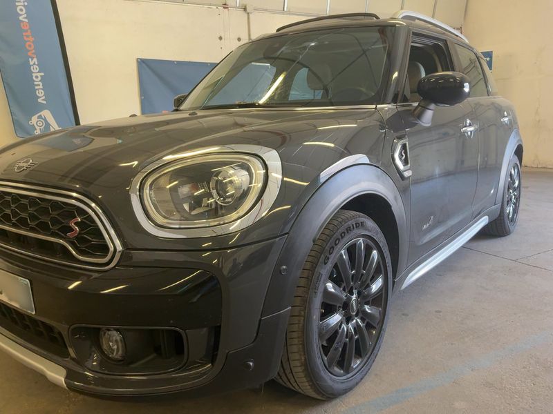 MINI Countryman Cooper S ALL4 Chili 2019 – снимка 2