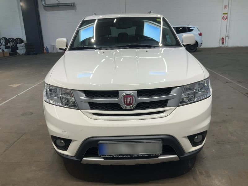 Fiat Freemont 2.0 Multijet Lounge 4WD 2015 – снимка 14