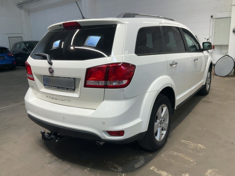 Fiat Freemont 2.0 Multijet Lounge 4WD 2015 – снимка 8