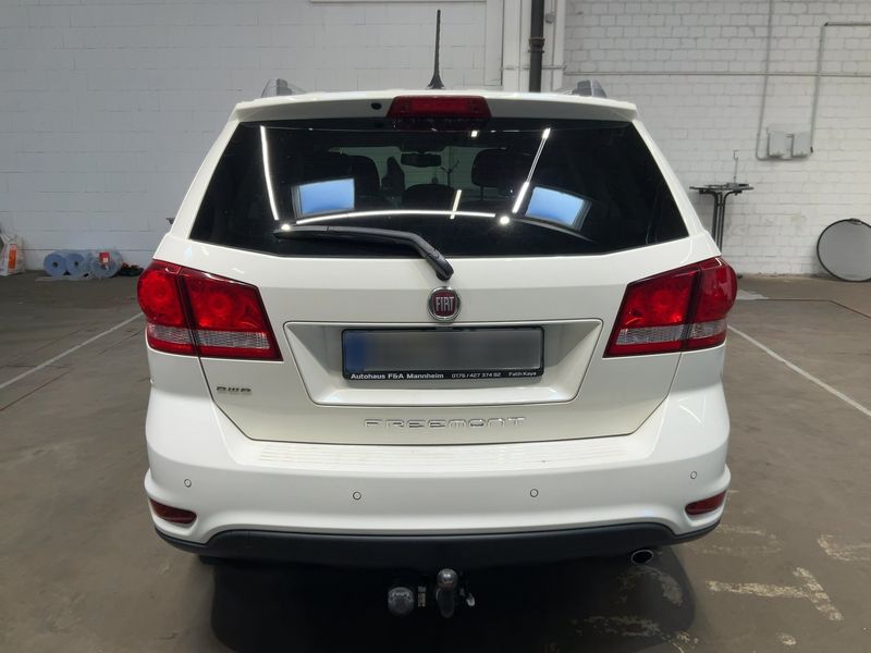 Fiat Freemont 2.0 Multijet Lounge 4WD 2015 – снимка 7