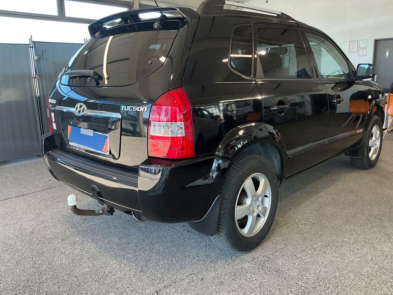 Hyundai Tucson 2.0 GLS 2007 – снимка 2