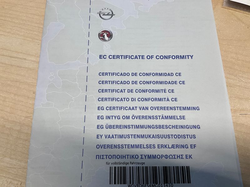 Opel Astra 1.2 Turbo Edition Start/Stop 2021 – снимка 22