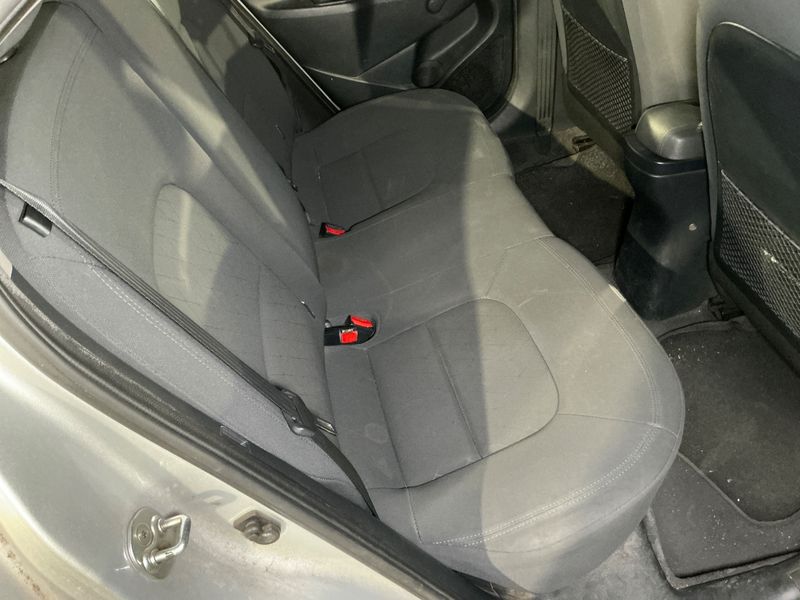 Kia Rio 1.1 CRDi Active 2016 – снимка 36