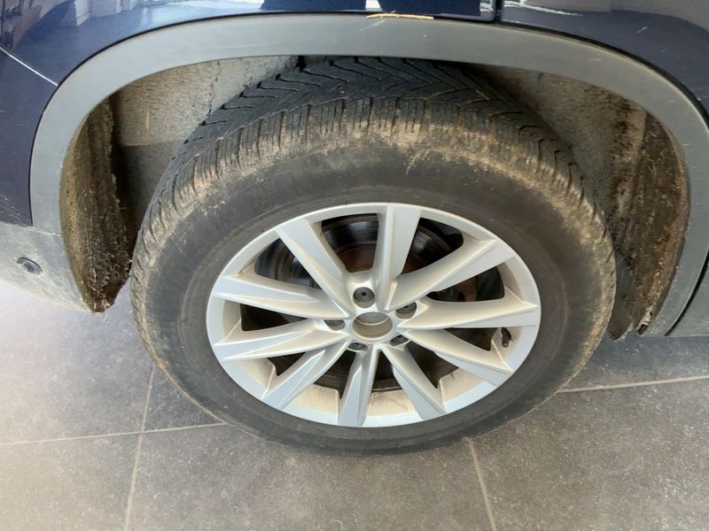 Volkswagen Tiguan 1.4 TSI Sport & Style BlueMotion Tech 2015 – снимка 9