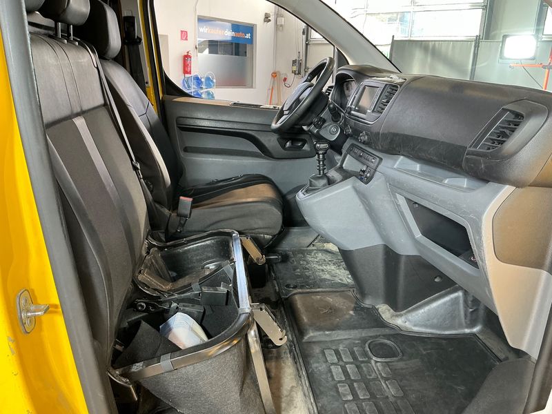 Peugeot Expert 1.5 Blue-HDi Pro Long 2020 – снимка 16