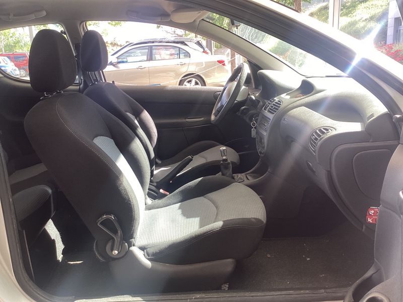 Peugeot 206 1.4 X-Line Clim 2005 – снимка 3
