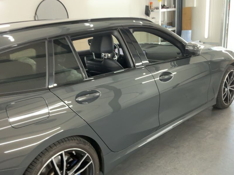 BMW 3er 330i xDrive M Sport 2021 – снимка 10