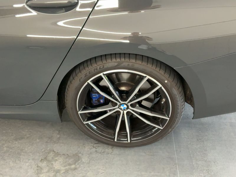 BMW 3er 330i xDrive M Sport 2021 – снимка 5