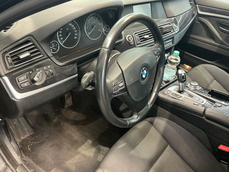 BMW 5er 520d 2012 – снимка 25