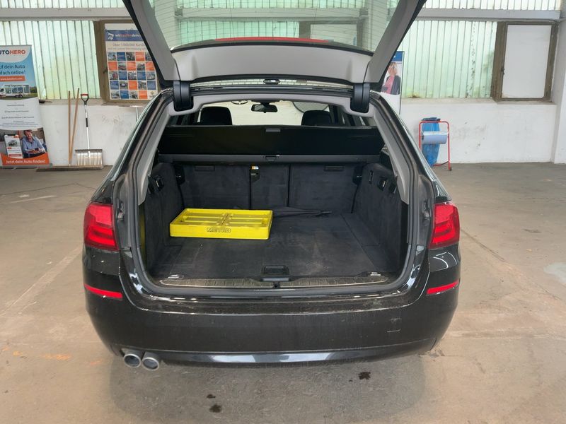 BMW 5er 520d 2012 – снимка 16