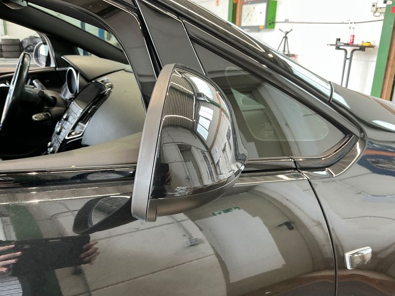 Opel Astra GTC 2.0 Turbo OPC 2015 – снимка 22