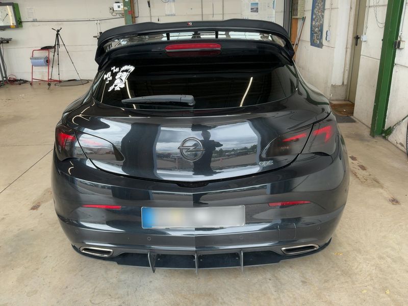 Opel Astra GTC 2.0 Turbo OPC 2015 – снимка 7