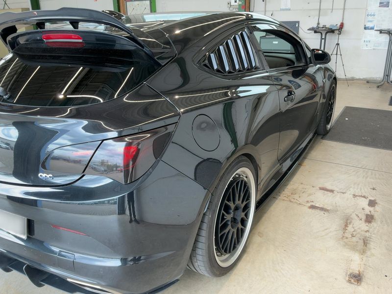 Opel Astra GTC 2.0 Turbo OPC 2015 – снимка 8
