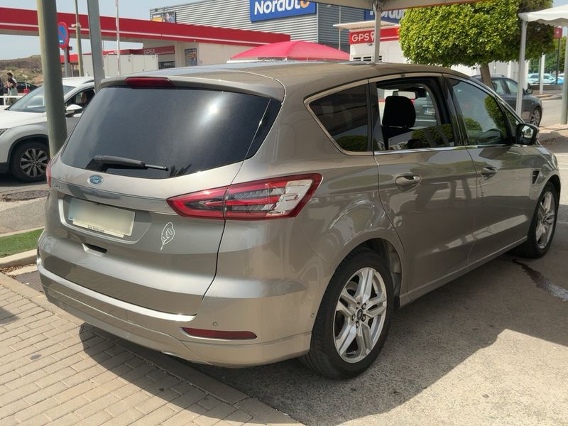 Ford S-Max 2.0 TDCi Titanium 2016 – снимка 8