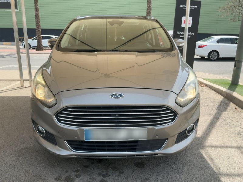 Ford S-Max 2.0 TDCi Titanium 2016 – снимка 14