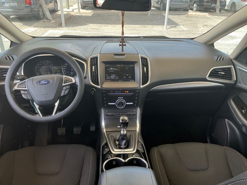 Ford S-Max 2.0 TDCi Titanium 2016 – снимка 17