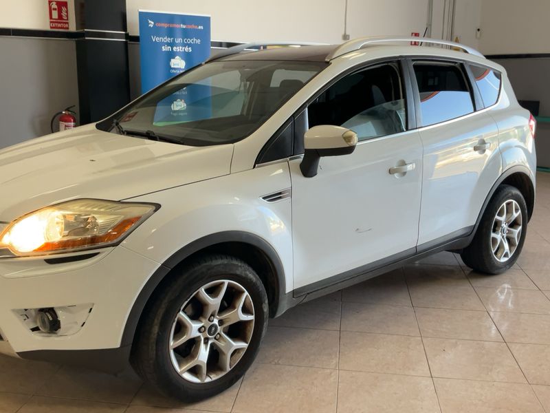 Ford Kuga 2.0 TDCi Trend 2010 – снимка 2