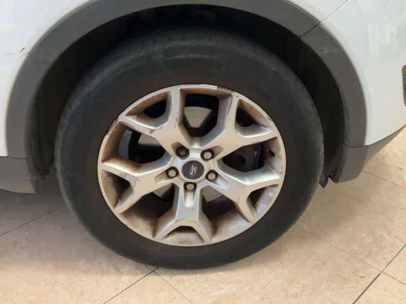 Ford Kuga 2.0 TDCi Trend 2010 – снимка 11