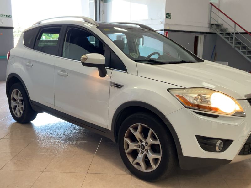 Ford Kuga 2.0 TDCi Trend 2010 – снимка 12
