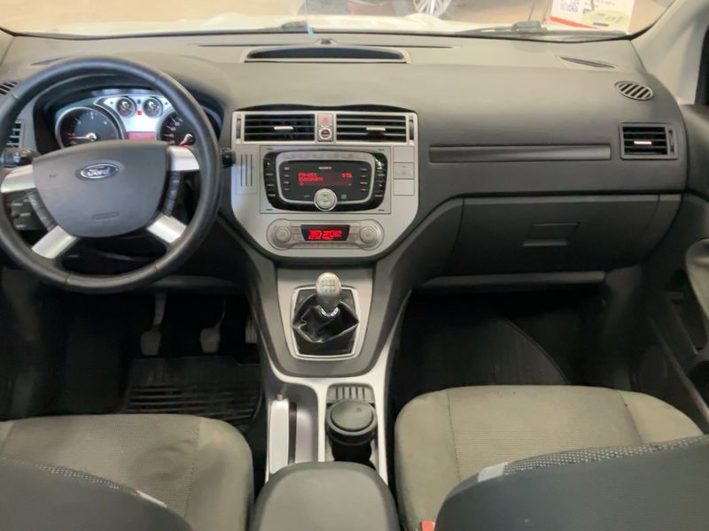 Ford Kuga 2.0 TDCi Trend 2010 – снимка 17